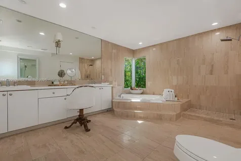 7000 Robles Street Coral Gables FL 33143