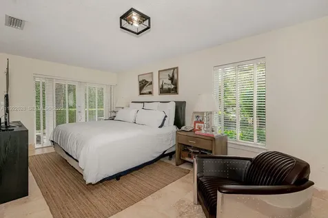 7000 Robles Street Coral Gables FL 33143