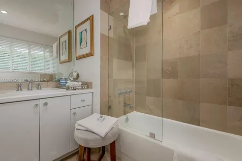 7000 Robles Street Coral Gables FL 33143
