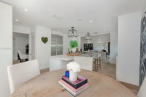 7000 Robles Street Coral Gables FL 33143