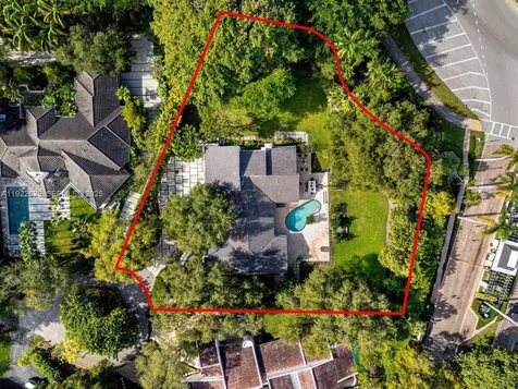 7000 Robles Street Coral Gables FL 33143