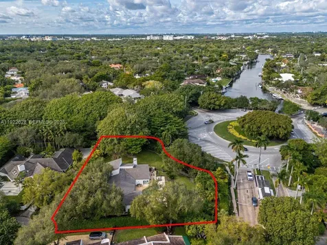 7000 Robles Street Coral Gables FL 33143
