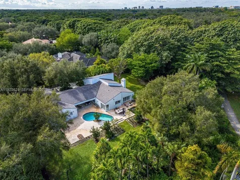 7000 Robles Street Coral Gables FL 33143
