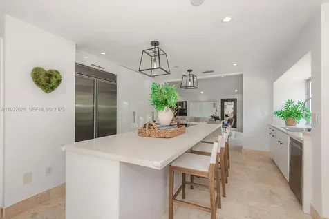 7000 Robles Street Coral Gables FL 33143