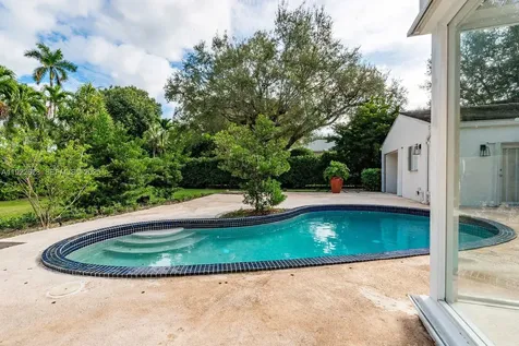 7000 Robles Street Coral Gables FL 33143