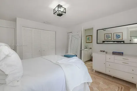7000 Robles Street Coral Gables FL 33143