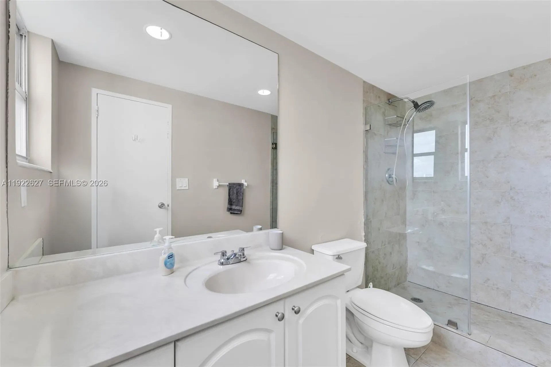 3801 S Ocean Drive Hollywood FL 33019