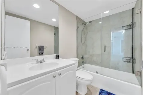 3801 S Ocean Drive Hollywood FL 33019