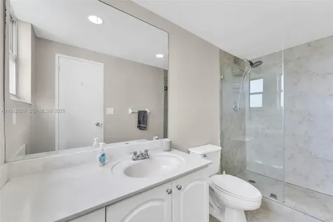 3801 S Ocean Drive Hollywood FL 33019