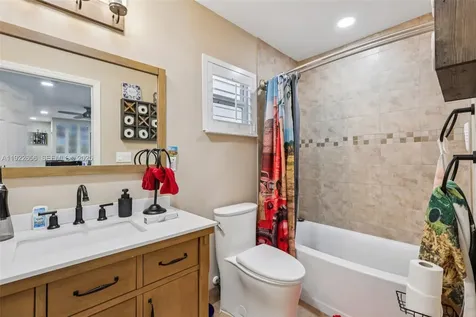 6003 NW 74th Avenue Tamarac FL 33321