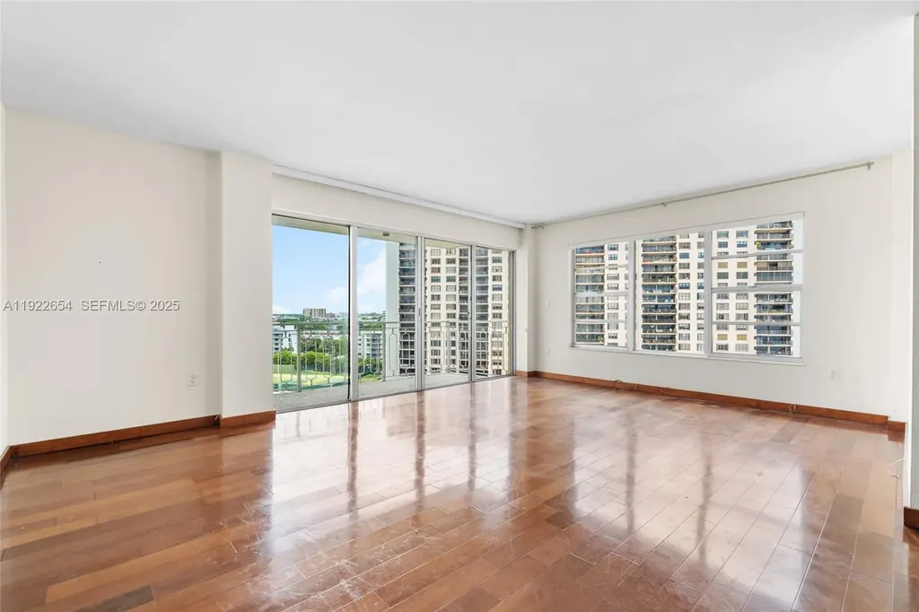 11111 Biscayne Boulevard Miami FL 33181