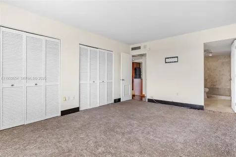 11111 Biscayne Boulevard Miami FL 33181