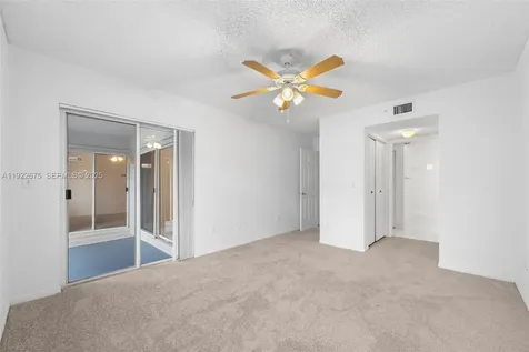2600 S University Drive Davie FL 33328