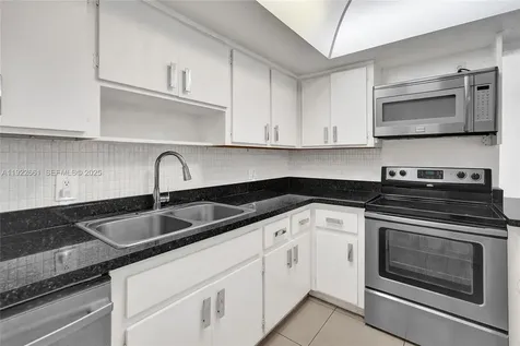 2481 SW 82nd Avenue Davie FL 33324