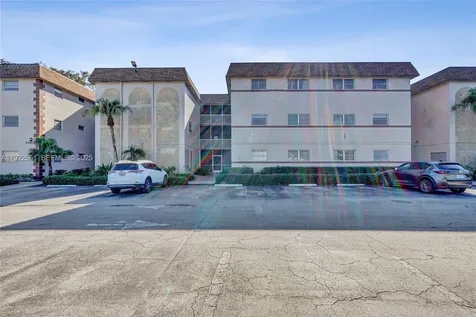 2481 SW 82nd Avenue Davie FL 33324