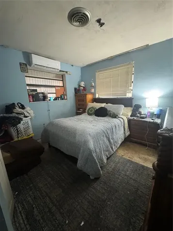 2231 NW 43rd Terrace Lauderhill FL 33313