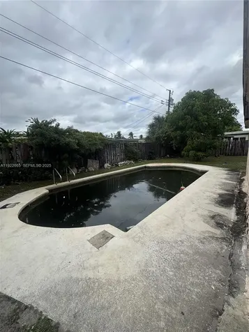 2231 NW 43rd Terrace Lauderhill FL 33313