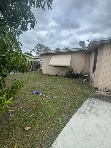 2231 NW 43rd Terrace Lauderhill FL 33313