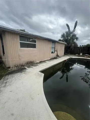 2231 NW 43rd Terrace Lauderhill FL 33313