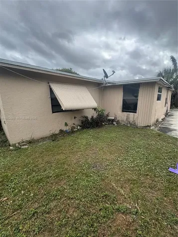 2231 NW 43rd Terrace Lauderhill FL 33313