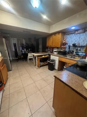 2231 NW 43rd Terrace Lauderhill FL 33313