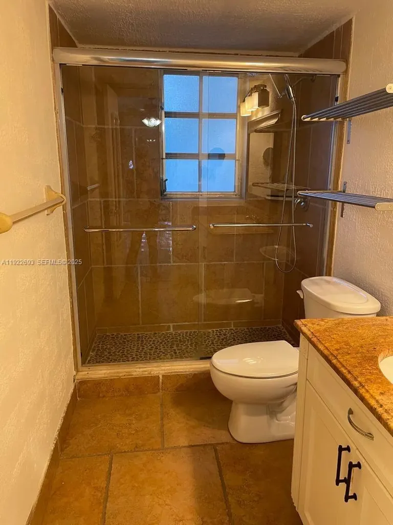 3141 N Palm Aire Drive Pompano Beach FL 33069