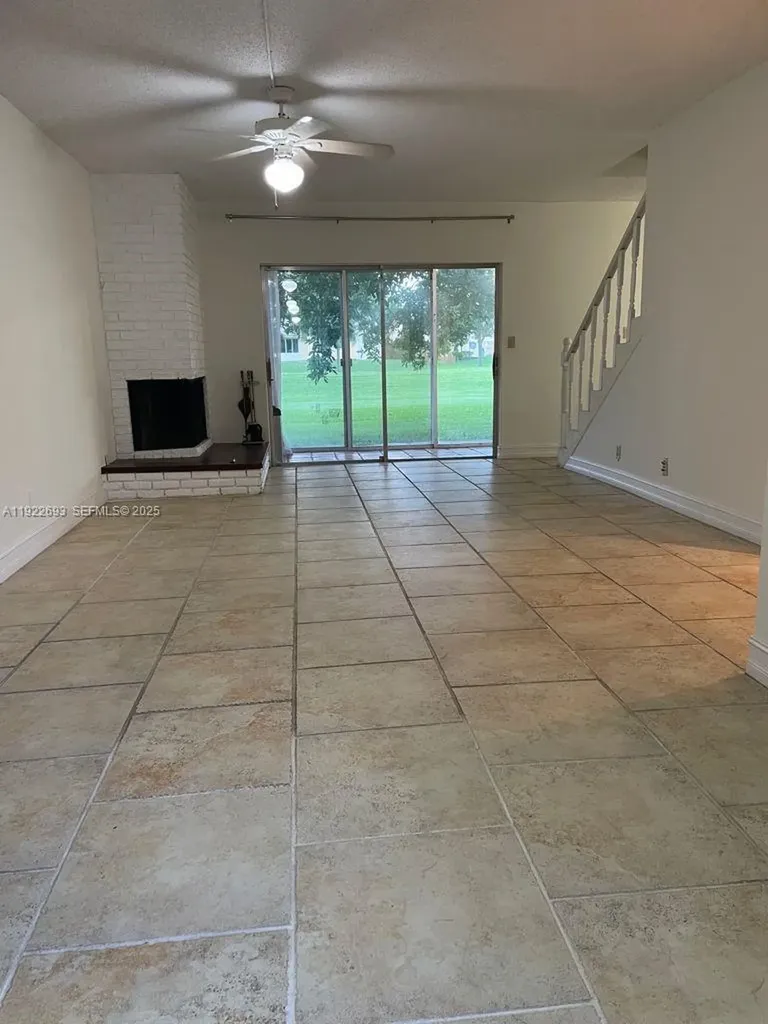 3141 N Palm Aire Drive Pompano Beach FL 33069