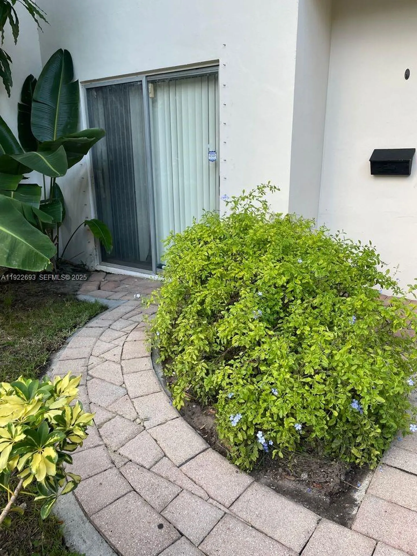 3141 N Palm Aire Drive Pompano Beach FL 33069