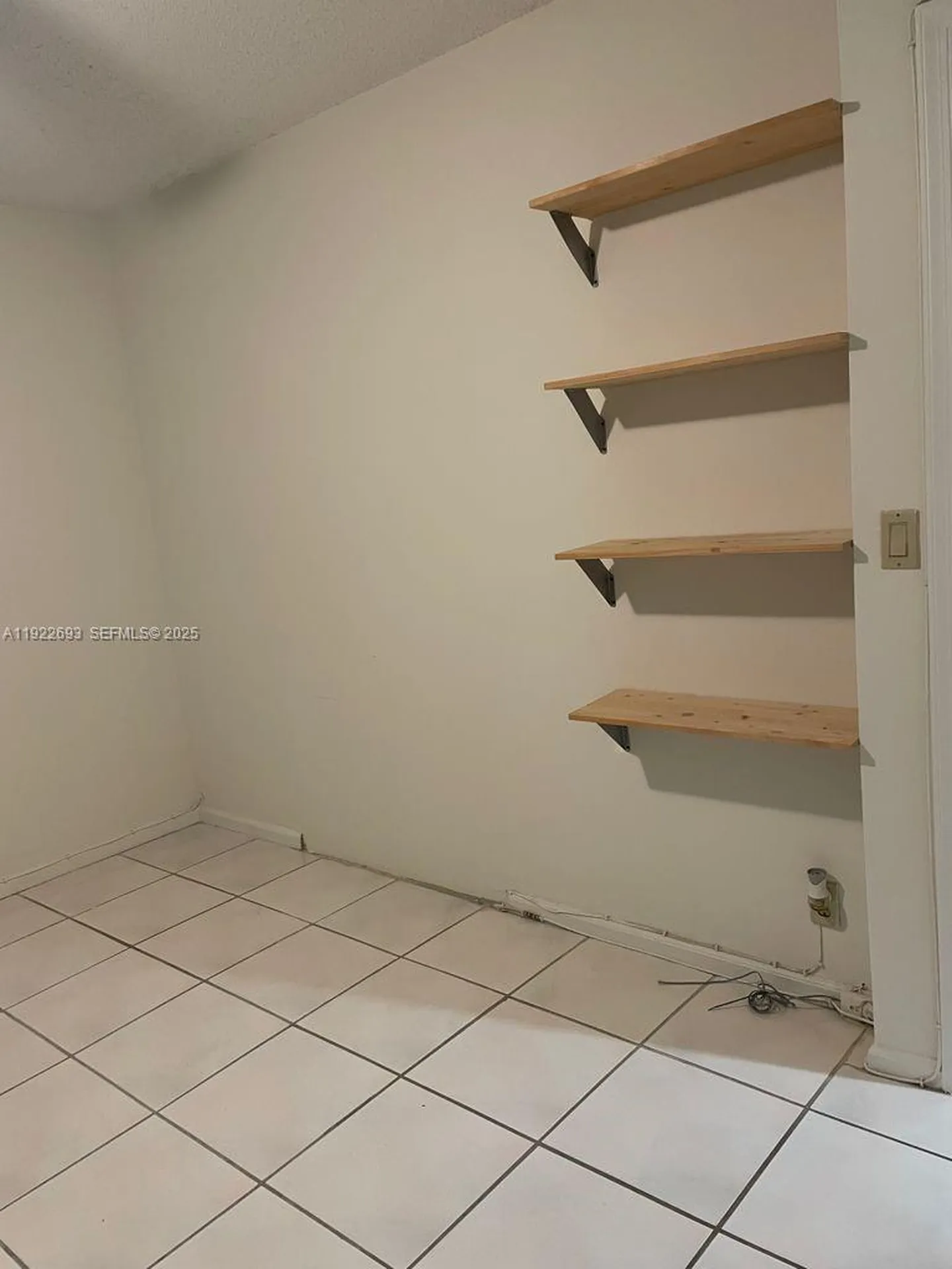 3141 N Palm Aire Drive Pompano Beach FL 33069