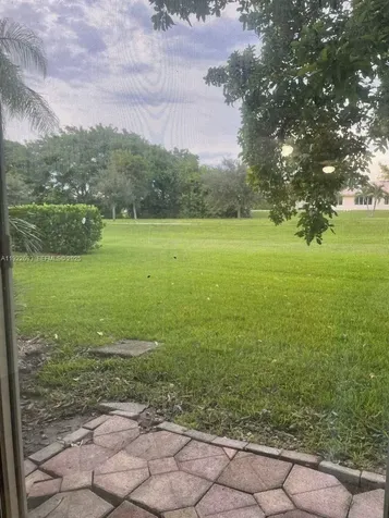 3141 N Palm Aire Drive Pompano Beach FL 33069