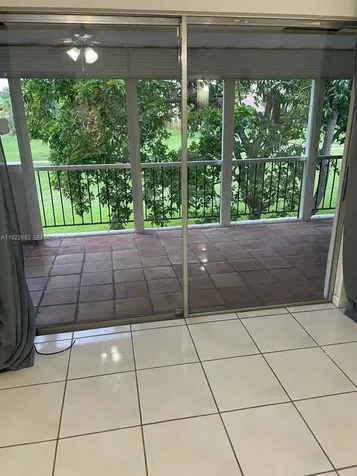 3141 N Palm Aire Drive Pompano Beach FL 33069