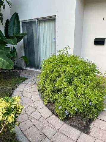 3141 N Palm Aire Drive Pompano Beach FL 33069