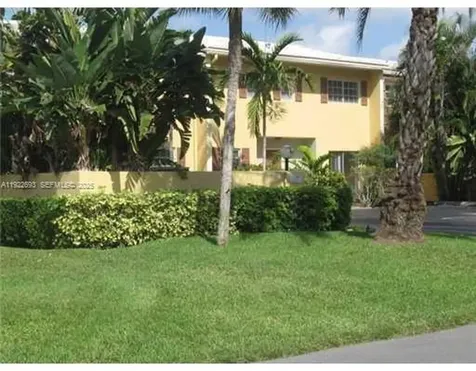 3141 N Palm Aire Drive Pompano Beach FL 33069