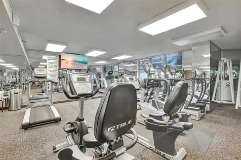 3500 Mystic Pointe Drive Aventura FL 33180