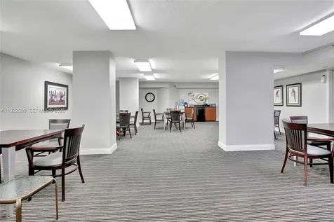 3500 Mystic Pointe Drive Aventura FL 33180