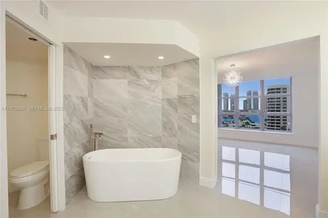 3500 Mystic Pointe Drive Aventura FL 33180