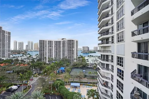 3500 Mystic Pointe Drive Aventura FL 33180