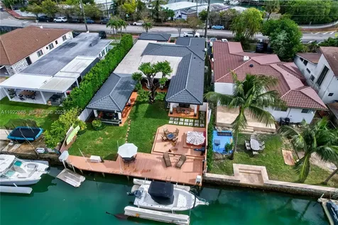 7724 Hawthorne Avenue Miami Beach FL 33141