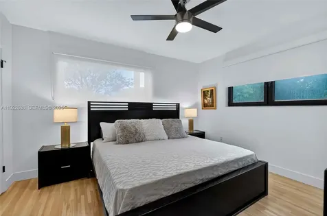7724 Hawthorne Avenue Miami Beach FL 33141