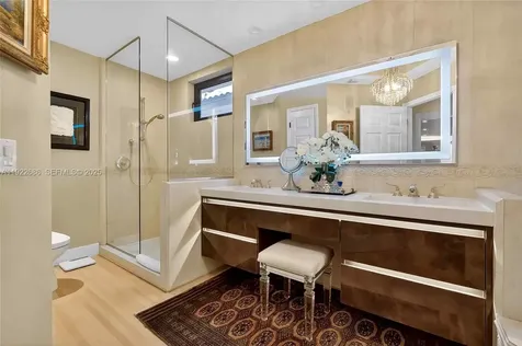 7724 Hawthorne Avenue Miami Beach FL 33141