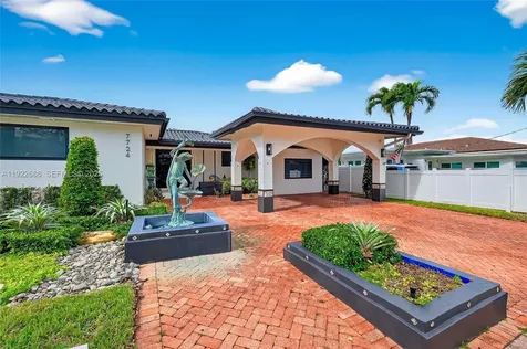 7724 Hawthorne Avenue Miami Beach FL 33141