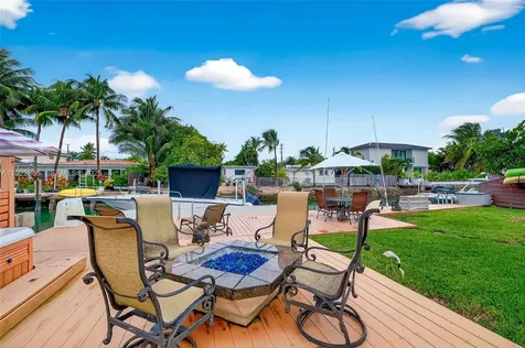 7724 Hawthorne Avenue Miami Beach FL 33141
