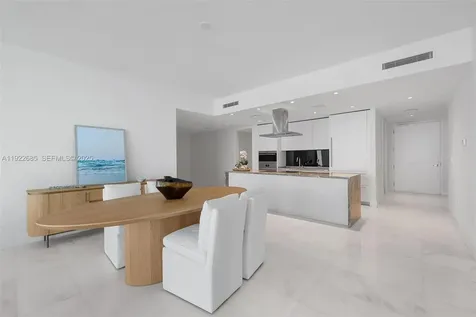 700 NE 26 Terrace Miami FL 33137