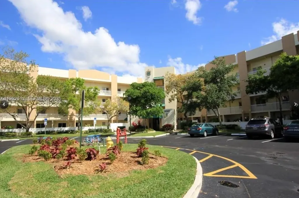 9587 Weldon Circle Tamarac FL 33321