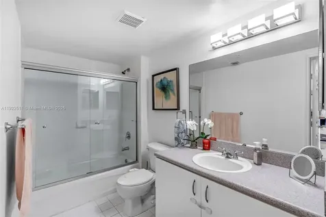 816 NW 11th Street Miami FL 33136