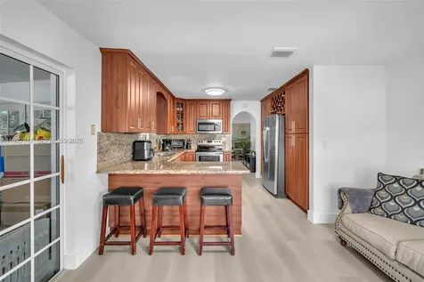 19541 NW 57th Court Hialeah FL 33015