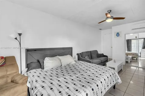 19541 NW 57th Court Hialeah FL 33015
