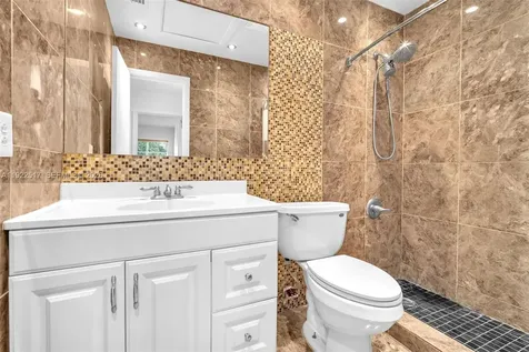 19541 NW 57th Court Hialeah FL 33015
