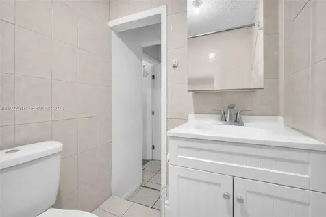 19541 NW 57th Court Hialeah FL 33015