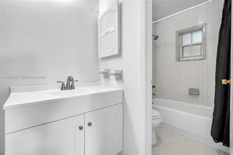 19541 NW 57th Court Hialeah FL 33015